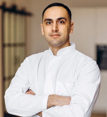 Tair Seitkhalilovych Emir-Useinov — surgeon